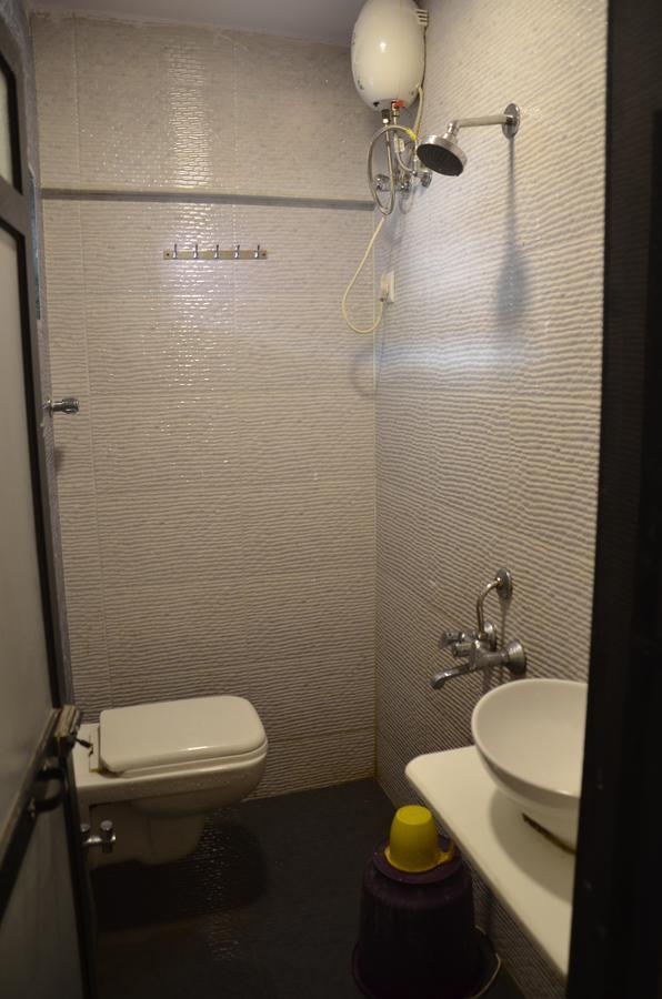 Anil Guest House ムンバイ エクステリア 写真
