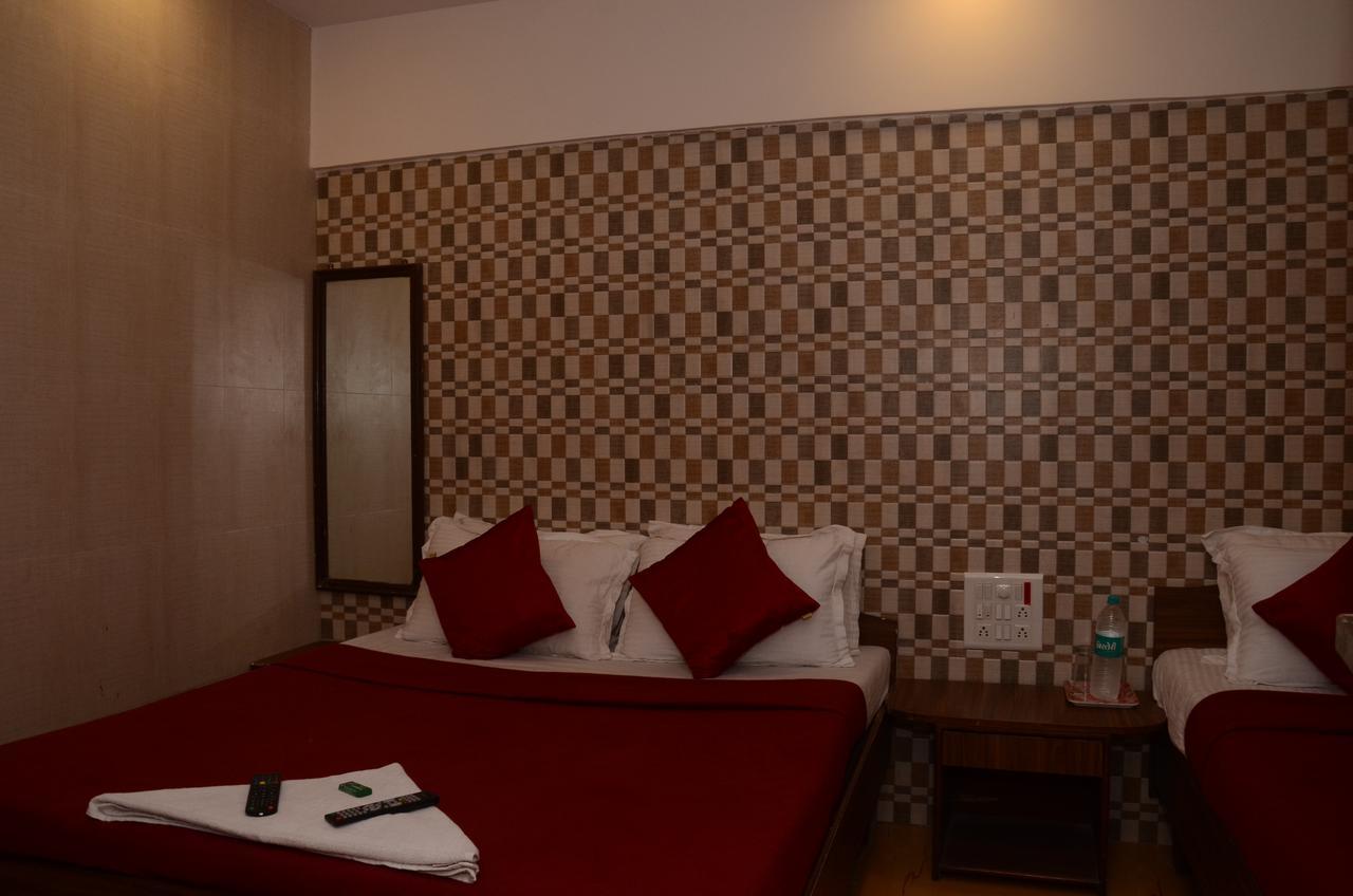 Anil Guest House ムンバイ エクステリア 写真