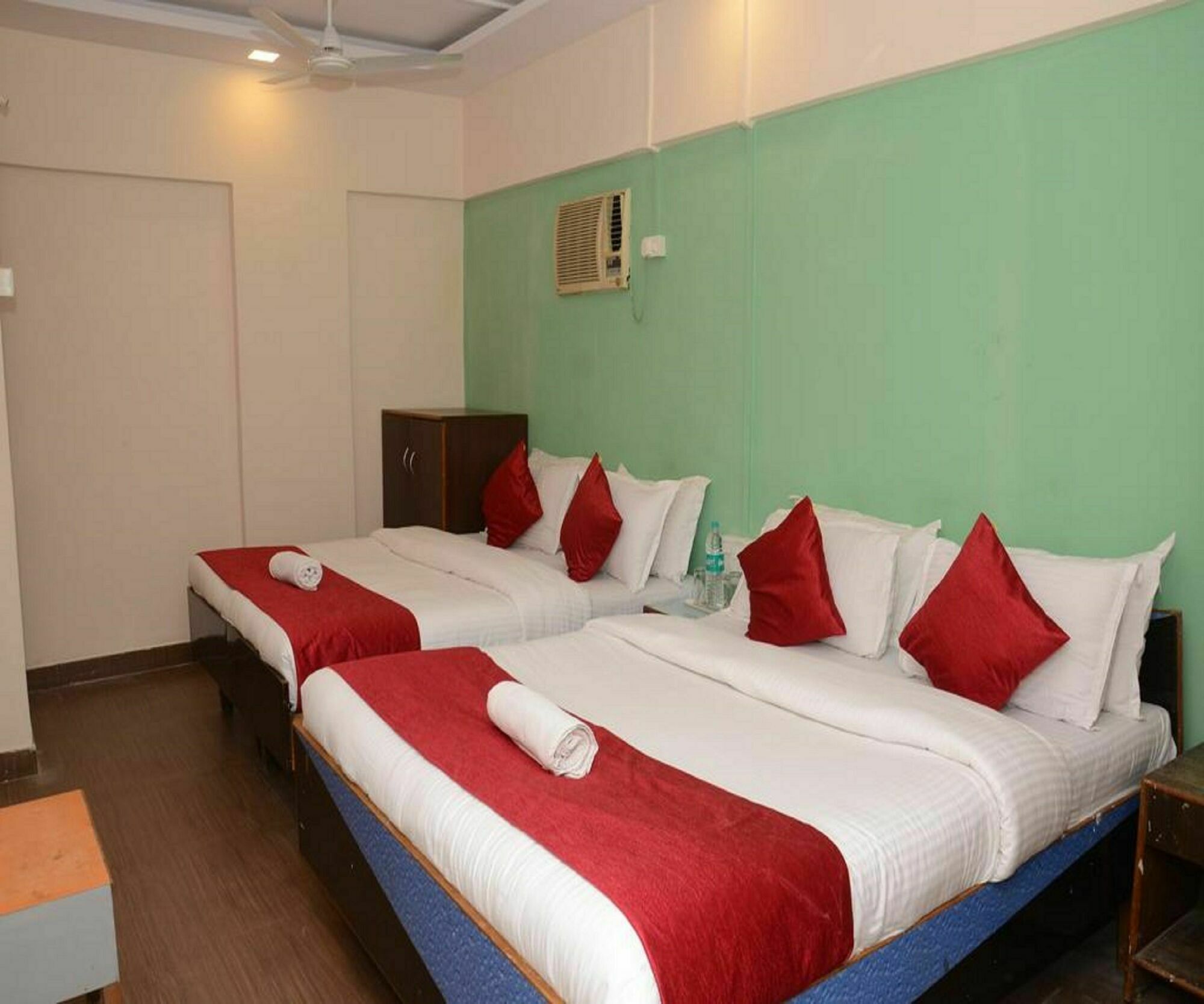 Anil Guest House ムンバイ エクステリア 写真